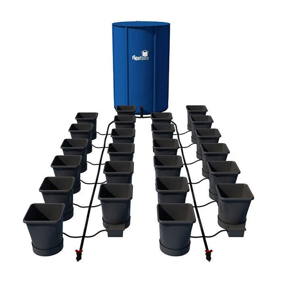 Système Autopot XL 24 pots de 25 L en rangées, reliés à un grand réservoir souple