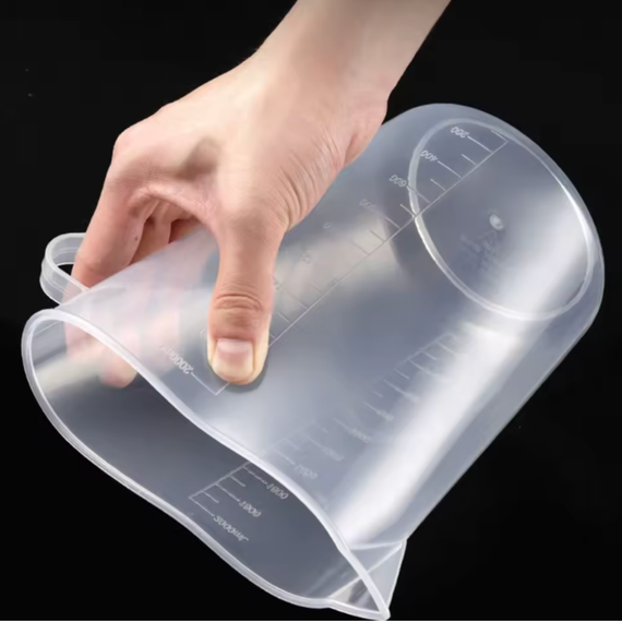 1L graduated measuring cup