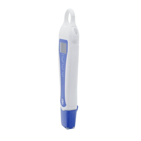 Bluelab pH Pen en situation de mesure dans une eau de culture