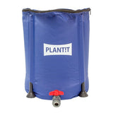 Réservoir souple Plant!t de 60 L sur ses piquets, version la plus compacte de la gamme