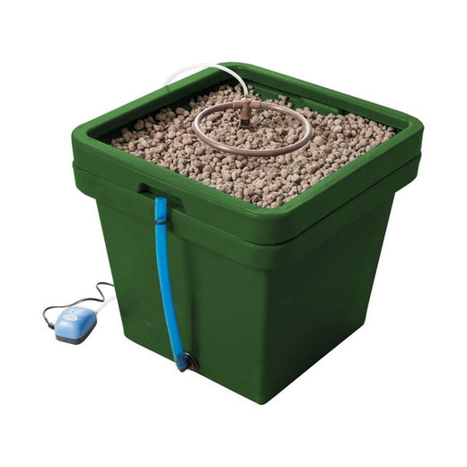 Pot hydroponique 45 L garni de billes d'argile, avec sa pompe à air