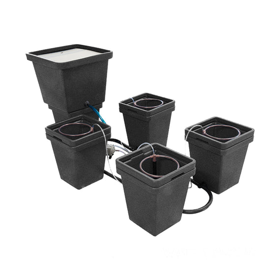 Système CultiMate à quatre pots Terra Aquatica avec sa réserve centrale