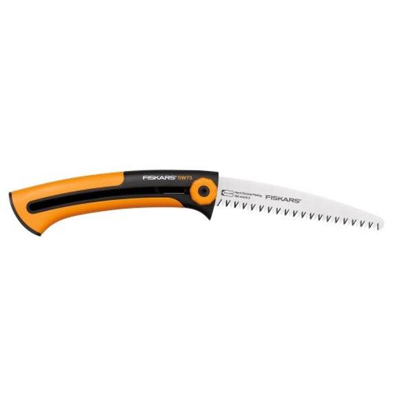 Scie de jardin Fiskars Xtract SW75 à lame rétractable et poignée orange