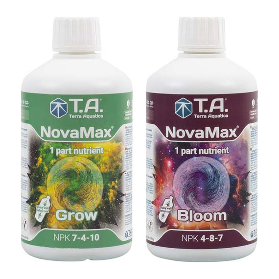 Flacons de 500 ml d'engrais de croissance NPK 7-4-10 et de floraison NPK 4-8-7 du coffret