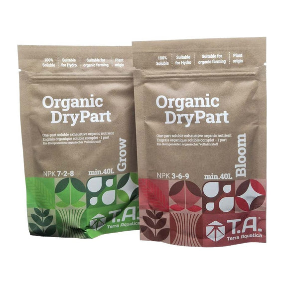 Sachets de 100 g des versions croissance et floraison de l'engrais bio en poudre