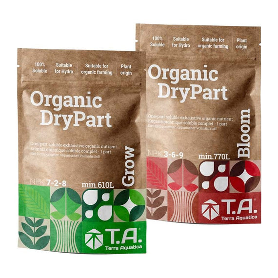 Grands sachets des versions croissance et floraison de l'engrais bio en poudre