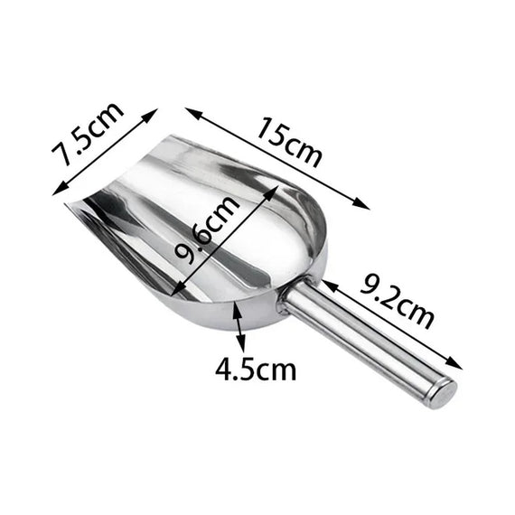 Cotes de la pelle doseuse à cuilleron de 15 cm : 9,6 cm de large, 4,5 cm de profondeur, manche de 9,2 cm