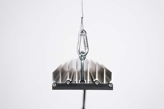 Face avant de la lampe STIXX 50 et sa rangée de diodes de culture